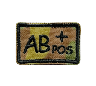 Nášivka vyšívaná, krevní skupina AB+ multicam